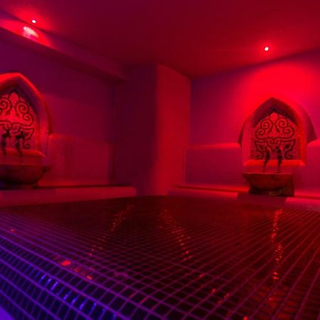 Penthouse Orhideea Aparthotel Boekarest Buitenkant foto