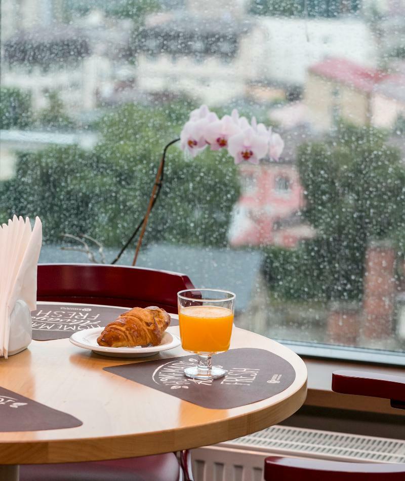 Penthouse Orhideea Aparthotel Boekarest Buitenkant foto