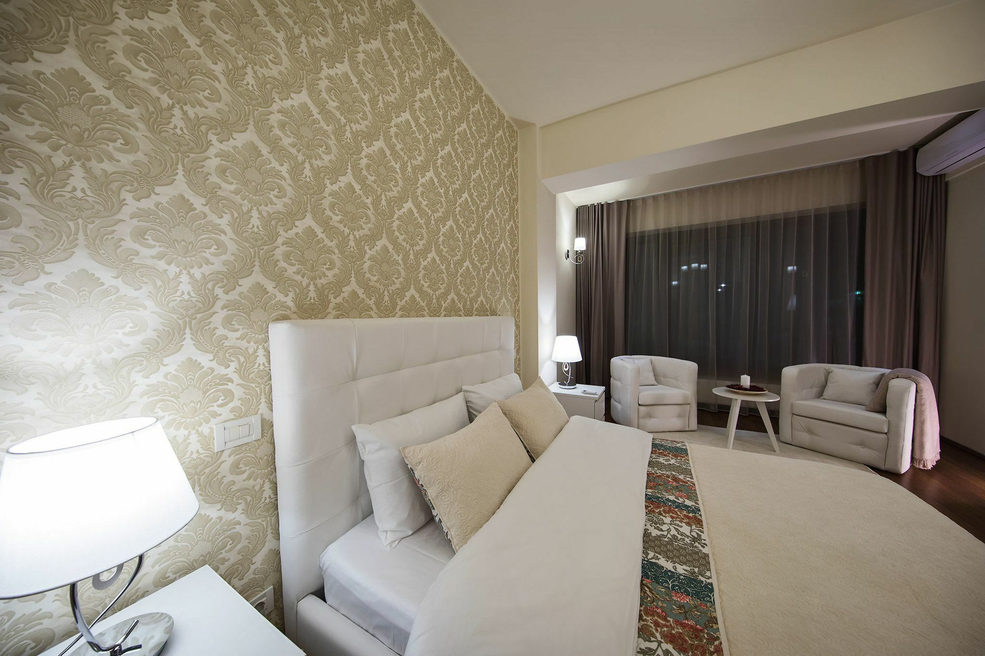 Penthouse Orhideea Aparthotel Boekarest Buitenkant foto