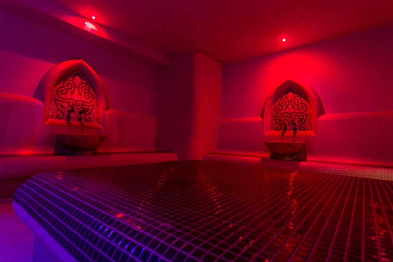Penthouse Orhideea Aparthotel Boekarest Buitenkant foto