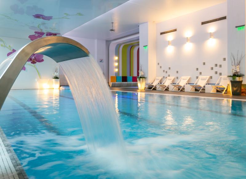 Penthouse Orhideea Aparthotel Boekarest Buitenkant foto